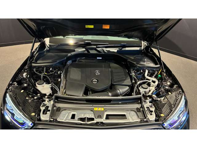 GLC350e 4マチック スポーツ エディション スター 4WD