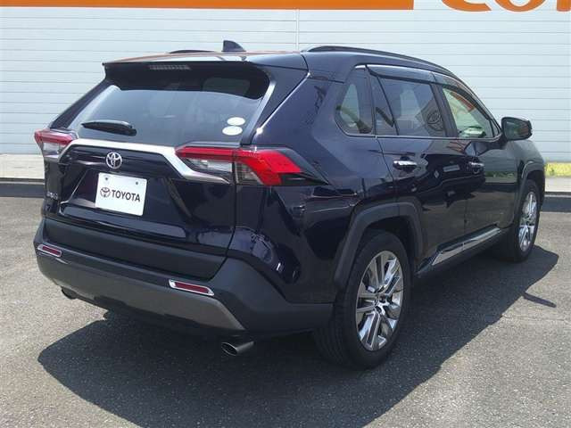 RAV4