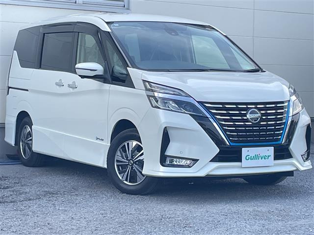 セレナ1.2 e-POWER ハイウェイスターV