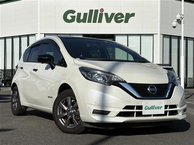 ノート1.2 e-POWER X ブラックアロー