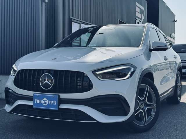 GLAクラスGLA200d 4マチック AMGラインパッケージ 4WD