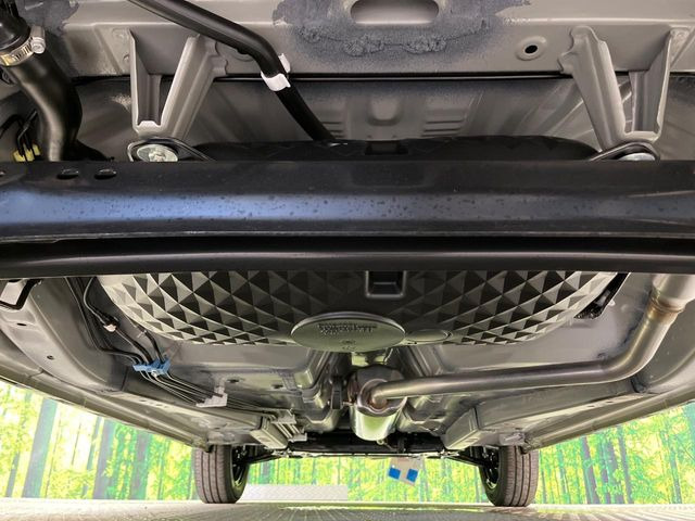 下回りがきれいなうちに、防錆加工の施工がオススメ。降雪地域はもちろん、沿岸部にお住いの方や、趣味でマリン・ウィンタースポーツをされる方にご好評いただいております。