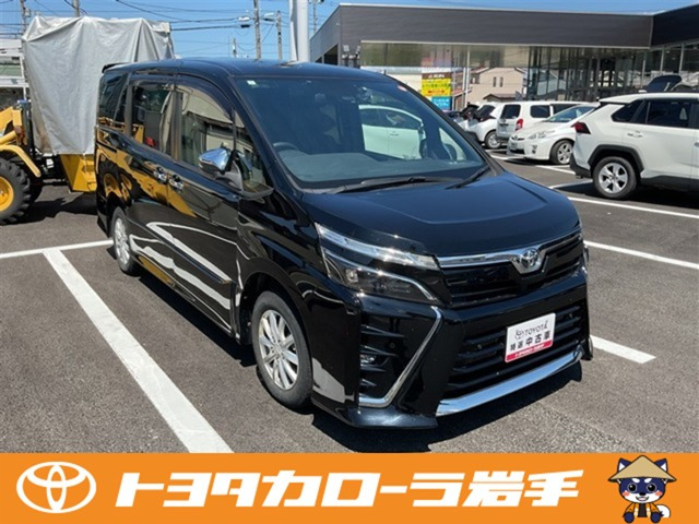 ヴォクシー2.0 ZS 煌III 4WD