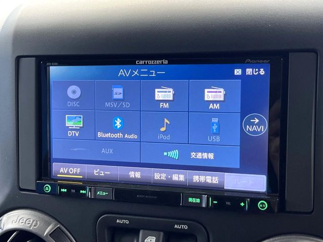 ��Bluetooth:���莝���̃X�}�[�g�t�H���ȂǂƐڑ����A�n���Y�t���[�ʘb��Տꊴ����~���[�W�b�N�Đ������y���݂��������܂��B�����ڑ��ł��̂Ŕς킵��������܂����