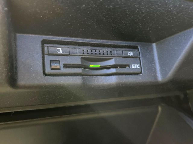 【ETC】高速道路の料金所をストレスなく通過!話題のスポットやサービスエリアに多い「スマートIC」利用時は必須のアイテムです。当店でセットアップを実施、ご納車当日からすぐにご利用いただけます!