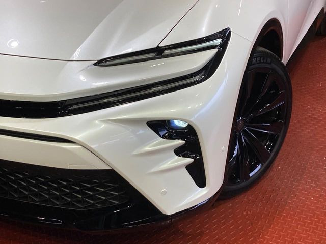 �yLED�w�b�h���C�g�z���V����ԑ��s�����ǍD�Ȏ��E���m�ۂ����S���ĉ^�]�ł��鍂�P�xLED�w�b�h���C�g�𑕔�!�_�����x�������A����d�͂��}�����Ă��܂��B