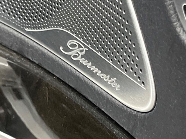 ��Burmester�T���E���h�V�X�e��:�n�C�G���h�I�[�f�B�I��僁�[�J�[����|����Ԑ�p�̃v���~�A���X�s�[�J�[�𑕔��B�����̃X�s�[�J�[����A���̗������܂ŕ����鍂�i���ȉ��y�����y���݂��������܂��B