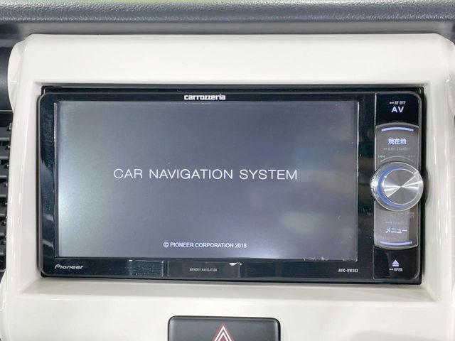 【ナビゲーション】目的地までしっかり案内してくれる使いやすいナビ。Bluetooth接続すればお持ちのスマホやMP3プレイヤーの音楽を再生可能!毎日の運転がさらに楽しくなります!!