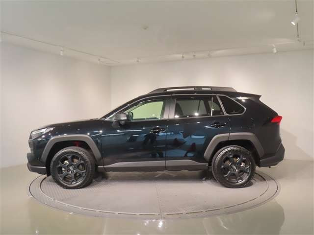 RAV42.5 ハイブリッド アドベンチャー オフロードパッケージ II E-Four 4WD