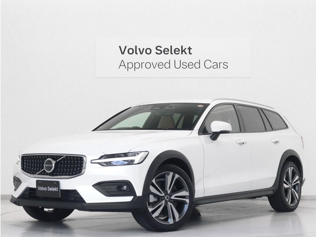 V60クロスカントリーウルトラ B5 AWD 4WD
