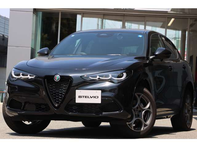 ステルヴィオ2.0 ターボ Q4 スプリント 4WD