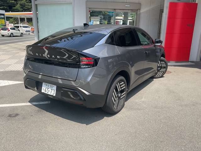 リーフB7 X