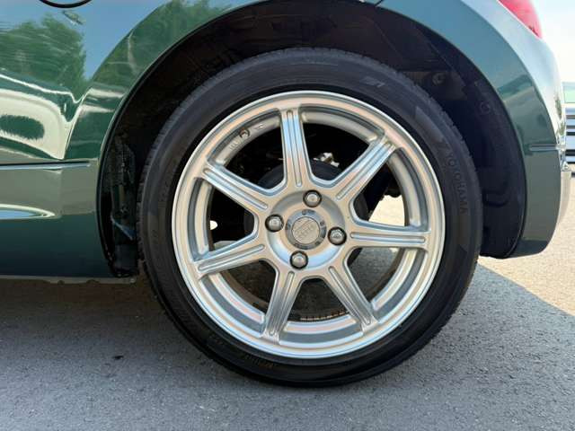 �C�ɂȂ邨�Ԃ�����܂�����E�̓d�b�ԍ����璼�ڂ��X�ɂ��₢���킹���������B�x�����@����ԗ����A��Ԃ܂łȂ�ł������������Ē����܂��B�X�^�b�t�ꓯ���A�����҂����Ă���܂��B