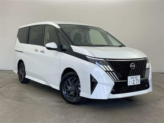 セレナ1.4 e-POWER ハイウェイスターV