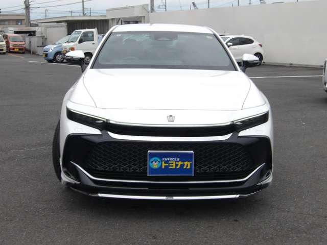 クラウンクロスオーバー2.4 RS E-Four advanced 4WD
