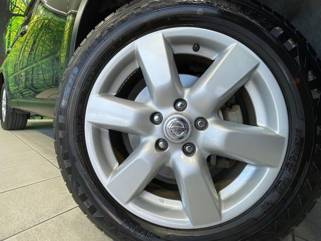 �y����17�C���`�A���~�z�C�[���z�O�ςɃ}�b�`���������A���~�z�C�[���𑕒����Ă���܂��B�e��ЊO�A���~�z�C�[����A�X�^�b�h���X�^�C�����戵�����Ă���܂��B���񂲑��k����������