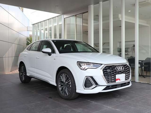 Q3スポーツバック40 TDI クワトロ Sライン ディーゼル 4WD