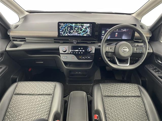 セレナ1.4 e-POWER ハイウェイスターV