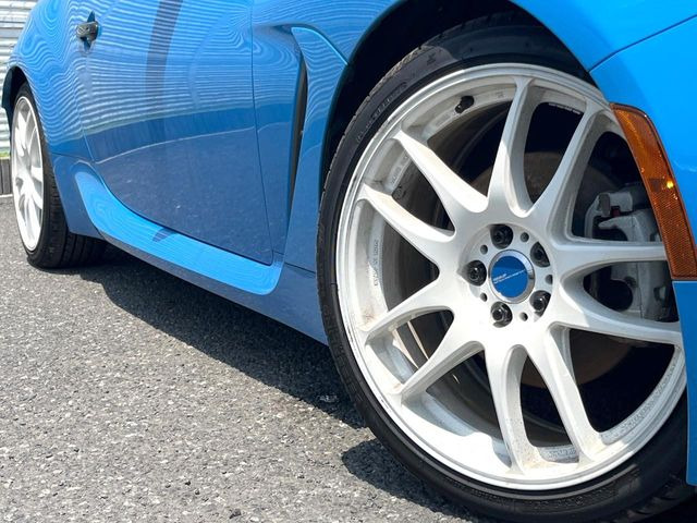 �yWORK��18�C���`�A���~�z�C�[���z��l�C���[�J�[�̃z�C�[���𑕔���y�ʁE���d�x�̃A���~�z�C�[���́A�n���h�����O�E�����ȂǁA����̎������サ�Ă���܂���