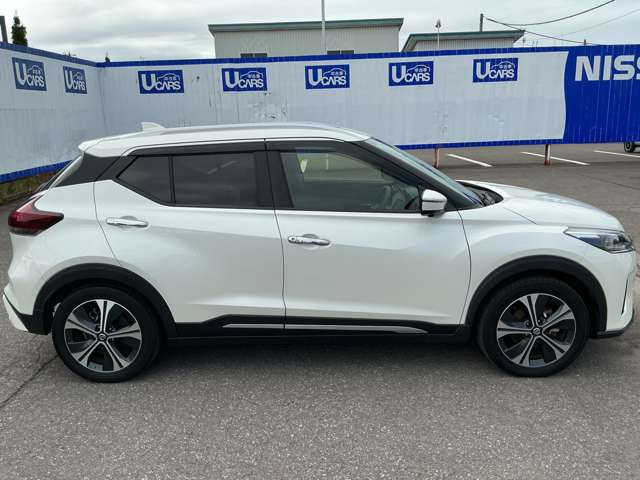 キックス1.2 X FOUR スタイルエディション(e-POWER) 4WD