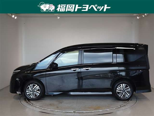 セレナ1.4 e-POWER ハイウェイスターV