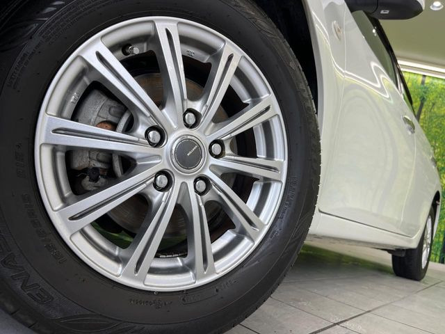 �y15�C���`�A���~�z�C�[���z�O�ςɃ}�b�`�����A���~�z�C�[���𑕒����Ă���܂��B�e��A���~�z�C�[����A�X�^�b�h���X�^�C�����戵�����Ă���܂��B���񂲑��k����������