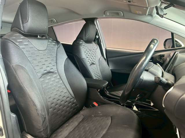 �^�]�Ȃ��L�X�Ƃ��Ă���^�]���₷�������������Ă��܂��������N���[�j���O�����{�ς݂ł��B
