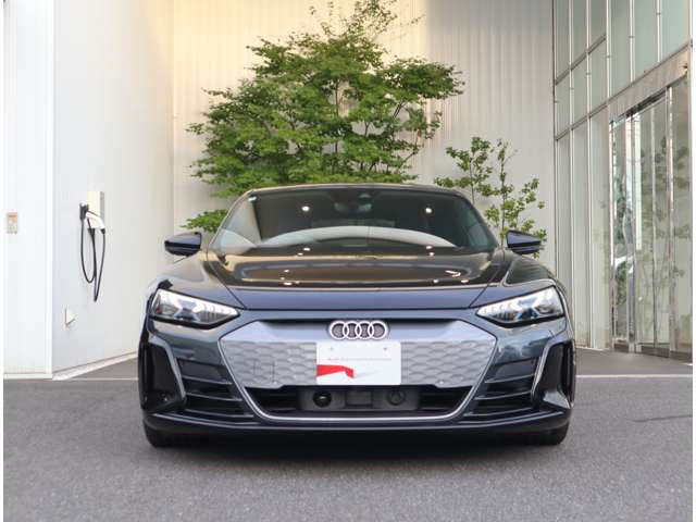e-tron GT クワトロ4WD