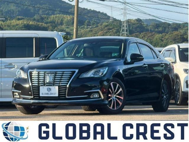 クラウンハイブリッド 2.5 ロイヤルサルーン