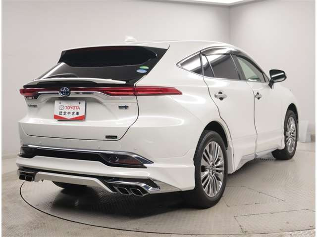 ハリアー2.5 ハイブリッド E-Four Z レザーパッケージ 4WD