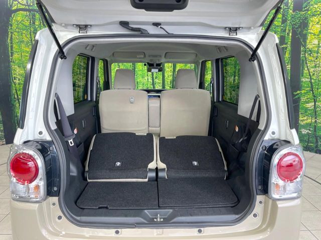 普段のお買い物や通勤、送迎等に十分な荷室スペースを確保しております。セカンドシートを倒すと、大きな荷物の積載も可能です♪