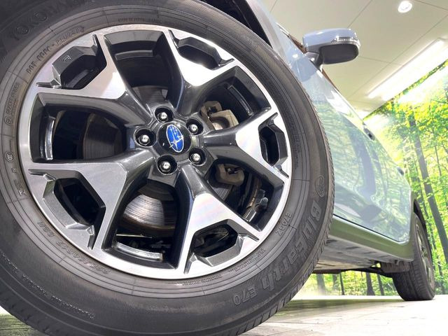 �y����17�C���`�A���~�z�C�[���z�O�ςɃ}�b�`���������A���~�z�C�[���𑕒����Ă���܂��B�e��ЊO�A���~�z�C�[����A�X�^�b�h���X�^�C�����戵�����Ă���܂��B���񂲑��k����������