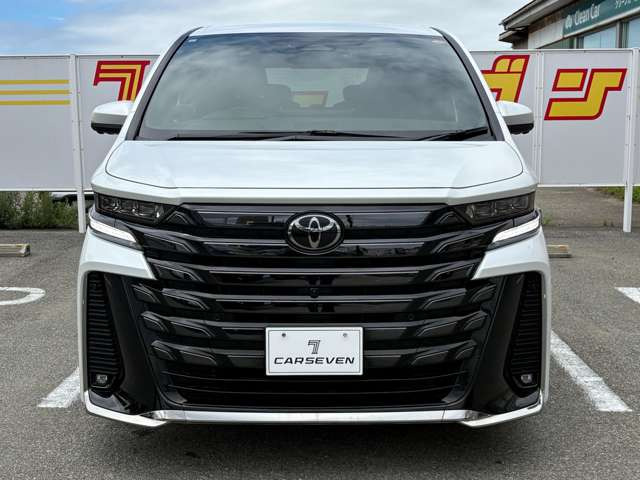 ヴェルファイアハイブリッド 2.5 Z プレミア E-Four 4WD