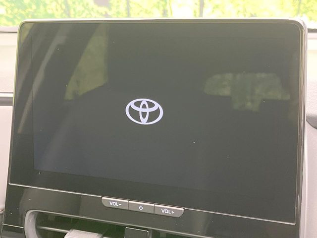 �y10.5�C���` �f�B�X�v���C�I�[�f�B�I�z���ʂ̃f�B�X�v���C��AppleCarPlay��AndroidAuto�����p�\�B�傫�ȉ�ʂŃX�}�z�i�r�A�v���������p���������܂���