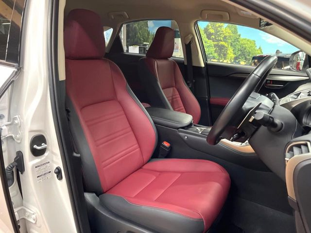 �y���烌�U�[�V�[�g�z����̂ӂ���肪�e�ՂŃ����e�i���X�����ȒP�ȁA�@�\���ɗD��鍇����v���̗p�����㎿�ȃV�[�g�ł��B����S�n���悭�A���������ӂ��S�n�ǂ��ԓ���Ԃ����o���Ă���܂��B