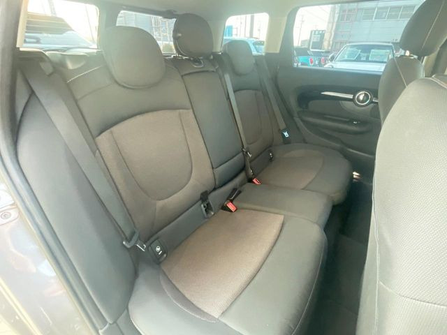 ���㕔���Ȃ��C�ɂȂ�悤�ȃL�Y�E�����ւ��蓙�A�傫�ȃ_���[�W�͂Ȃ��A�ǍD�ȏ�Ԃł��B