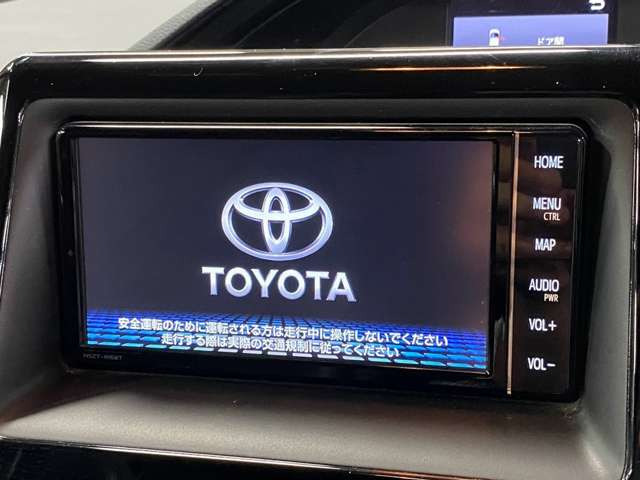 【純正SDナビ】フルセグTVの視聴も可能☆高性能&多機能ナビでドライブも快適ですよ☆