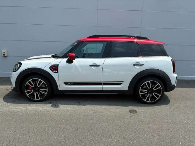 ミニクロスオーバージョン・クーパー・ワークス 4WD
