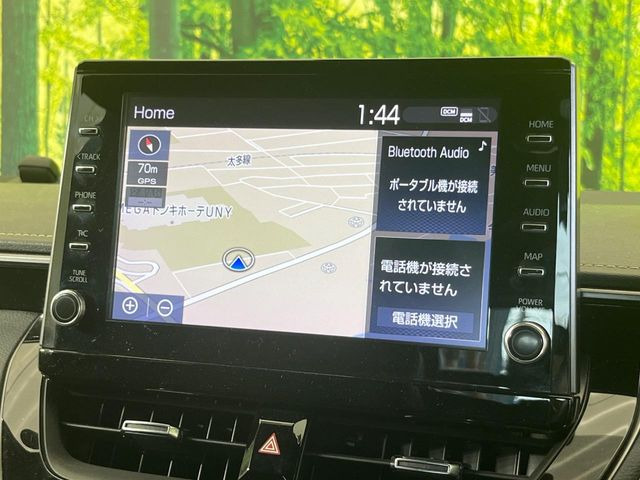 カローラツーリング1.8 ハイブリッド W×B