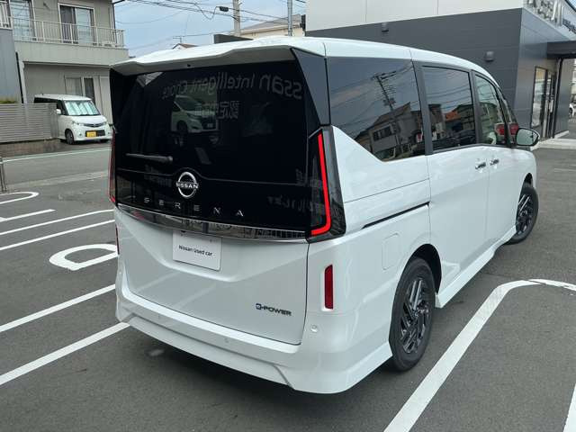 セレナ1.4 e-POWER ハイウェイスターV NissanConnectインフォテインメントシステム