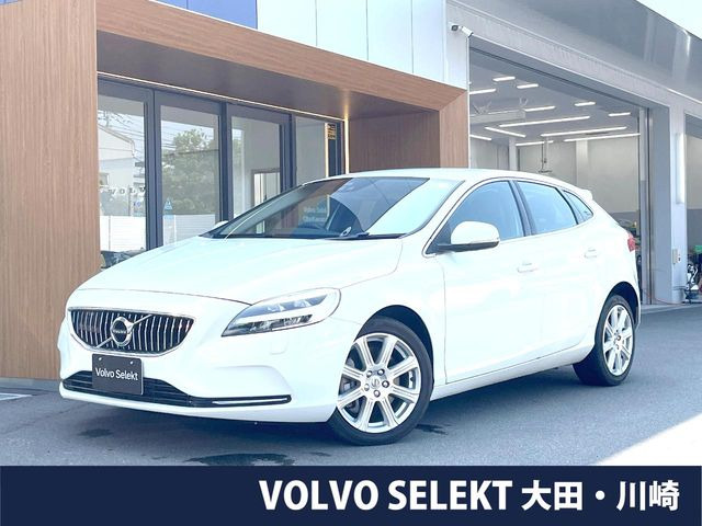 V40T3 インスクリプション