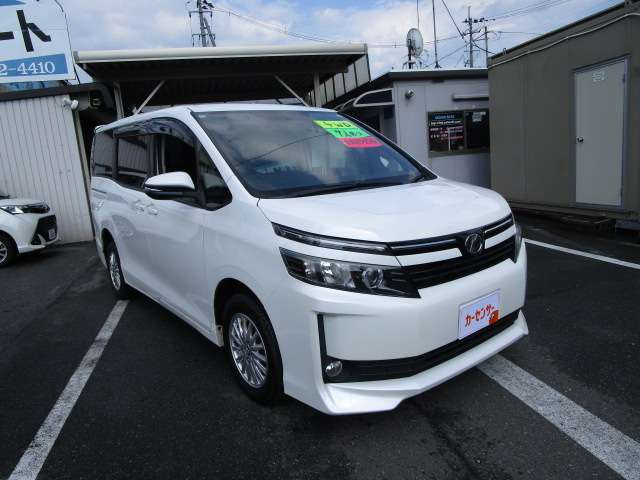 ヴォクシー2.0 X 4WD