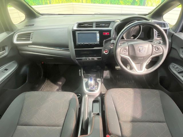 �O���[�v���݌ɐ���30,000��!!�S���̌n��X���烁�[�J�[�E�Ԏ��킸���Љ�o����̂ŁA���Ȃ��Ƀs�b�^���̂��Ԃ�������͂��ł���܂��͂��₢���킹��������