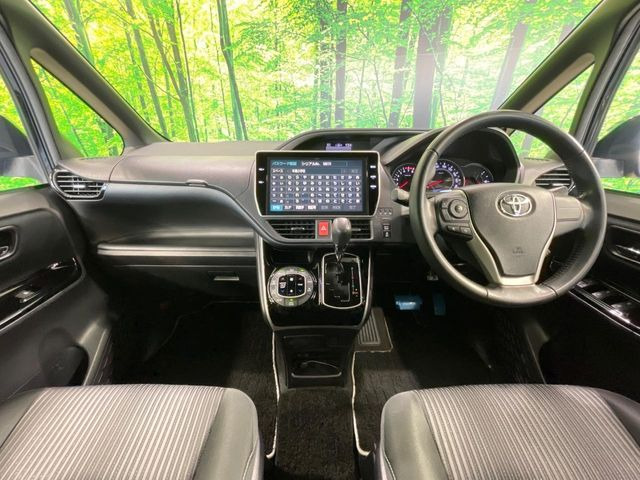 ヴォクシー2.0 ZS 煌