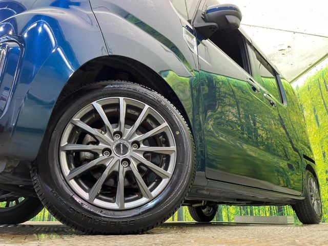 �y14�C���`�A���~�z�C�[���z�O�ςɃ}�b�`�����A���~�z�C�[���𑕒����Ă���܂��B�e��A���~�z�C�[����A�X�^�b�h���X�^�C�����戵�����Ă���܂��B���񂲑��k����������