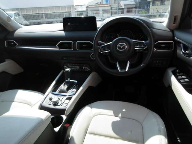 CX-52.5 25S Lパッケージ