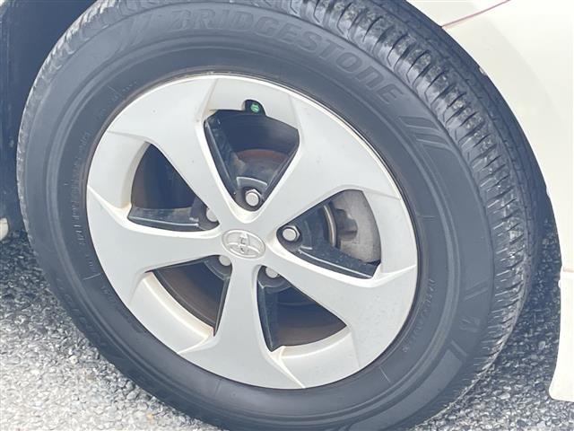 プリウスPHV1.8 S