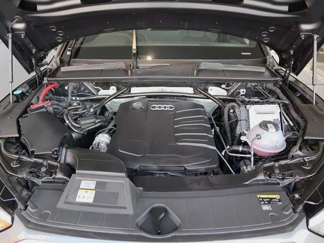 Q540 TDI クワトロ Sライン ディーゼル 4WD