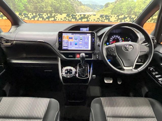 ヴォクシー2.0 ZS 煌II