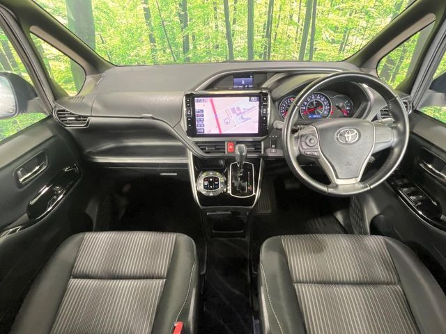 ヴォクシー2.0 ZS 煌